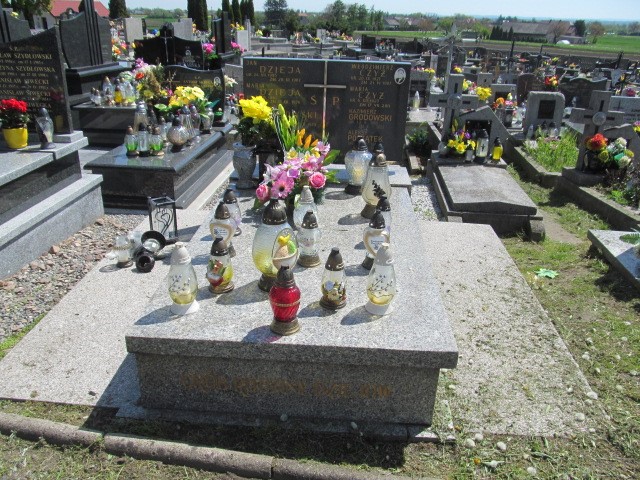 Grób Kazimierz Grodowski
